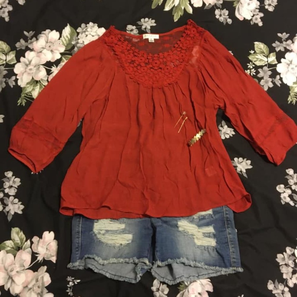 3/4 Length Orange/Red Embroidered Blouse